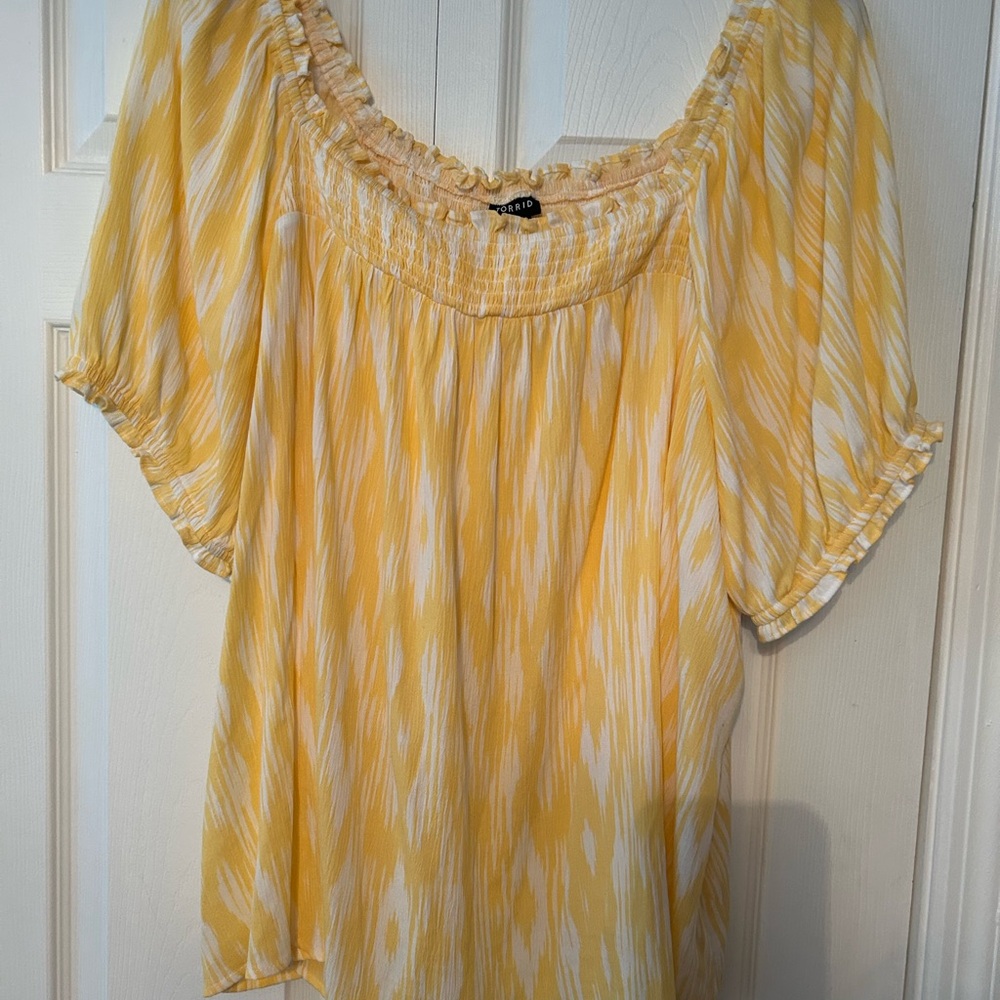 Torrid Yellow and White Smocked Puff Sleeve Blouse
